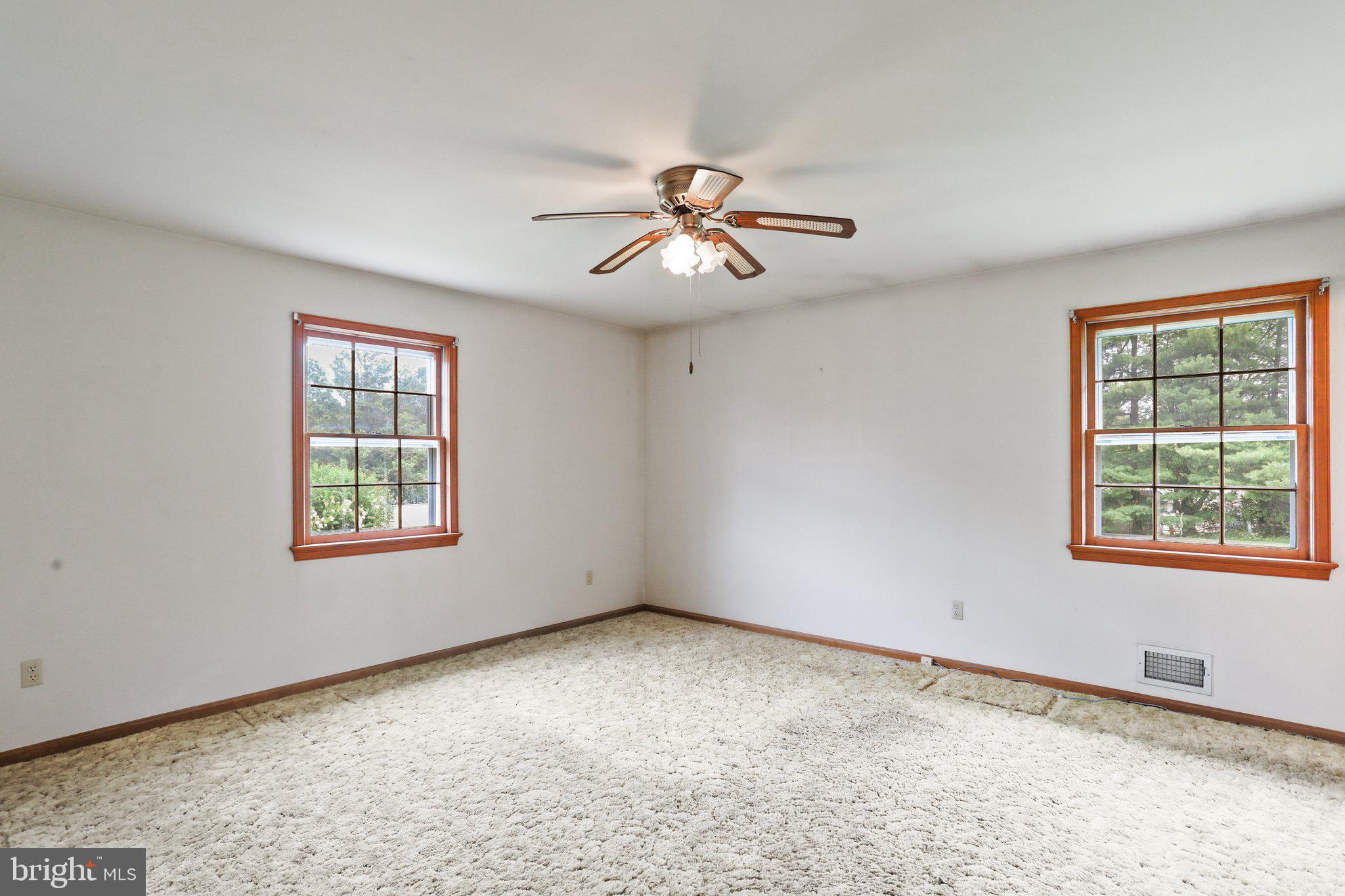 24425 Hanson Road Gaithersburg, MD 20882 - Photo 21 of 52 Gallery Image 21