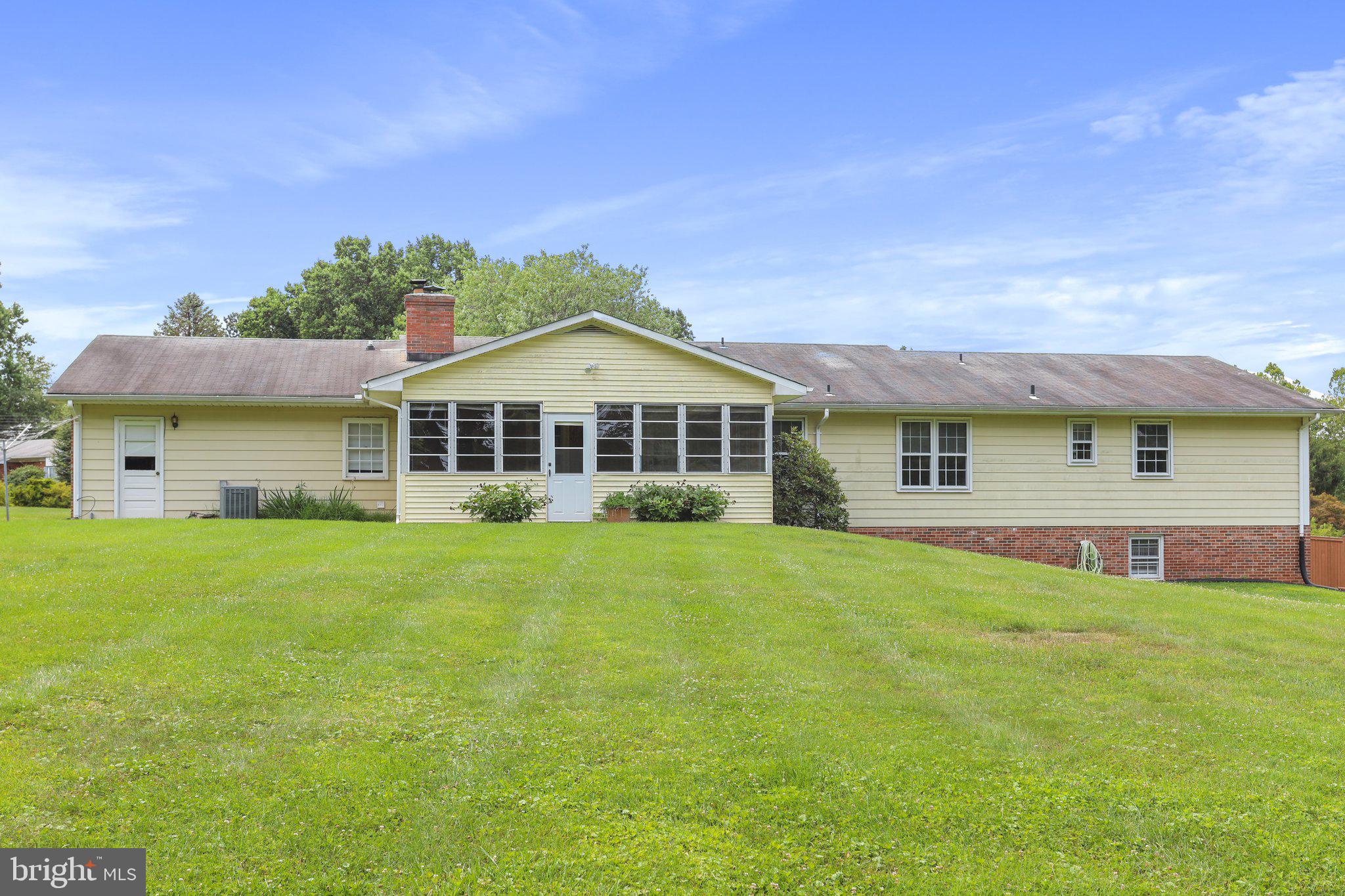 24425 Hanson Road Gaithersburg, MD 20882 - Photo 43 of 52 Gallery Image 43
