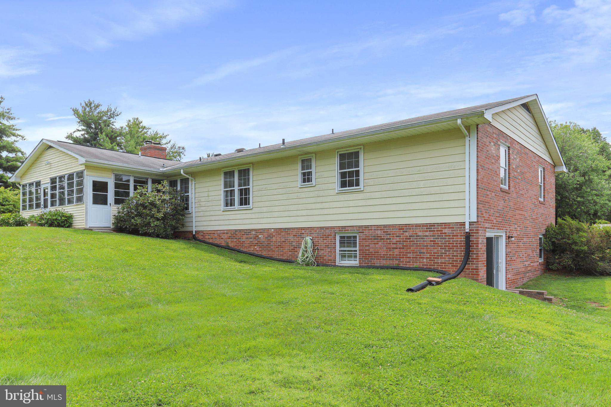 24425 Hanson Road Gaithersburg, MD 20882 - Photo 45 of 52 Gallery Image 45