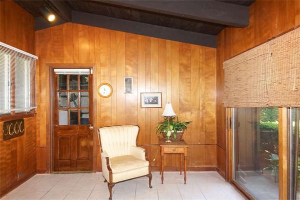 87 Russell Road Framingham, MA 01702 - Photo 12 of 27 Gallery Image 12