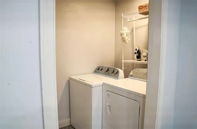 a view of utility room with washer and dryer