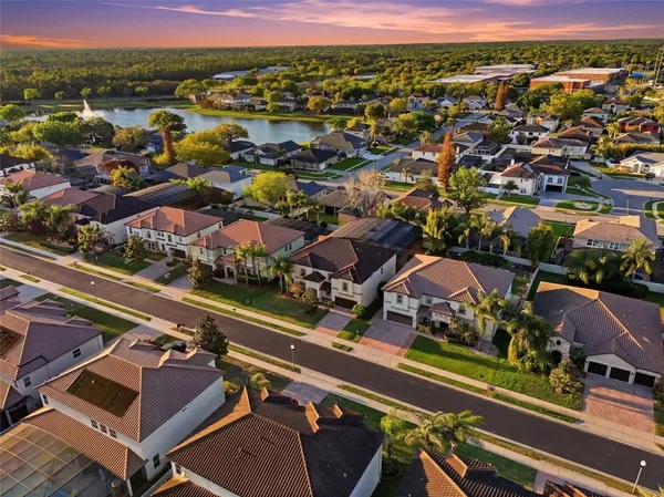 $1,075,000 | 2330 Kelbrook Court, Oviedo, FL 32765