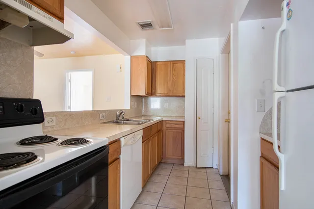 $1,475 | 1257 Lovett Street, Unit 1257, Tomball, TX 77375