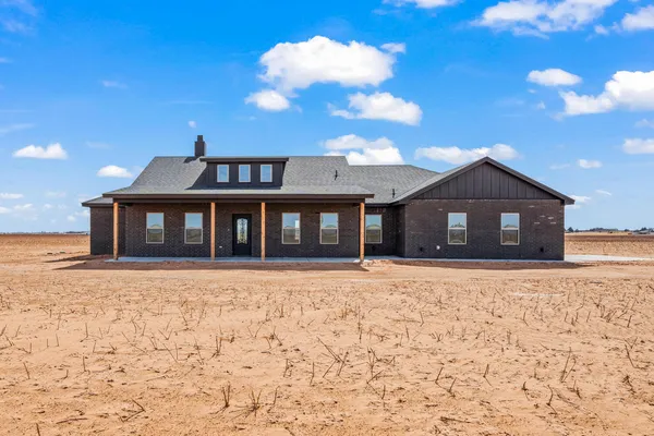 $484,900 | 5601 County Road 6100, Lubbock, TX 79415