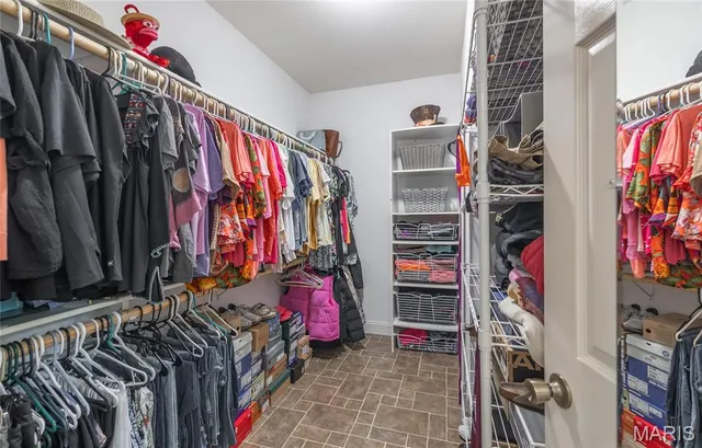 $575,000 | 15021 County Road 1050, St. James, MO 65559