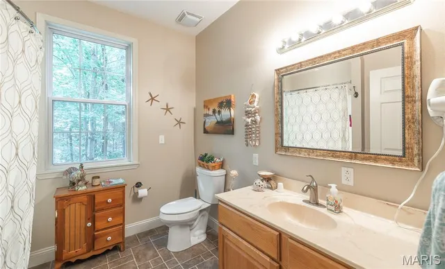 $575,000 | 15021 County Road 1050, St. James, MO 65559