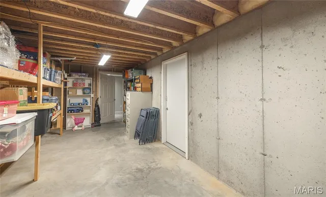 $575,000 | 15021 County Road 1050, St. James, MO 65559