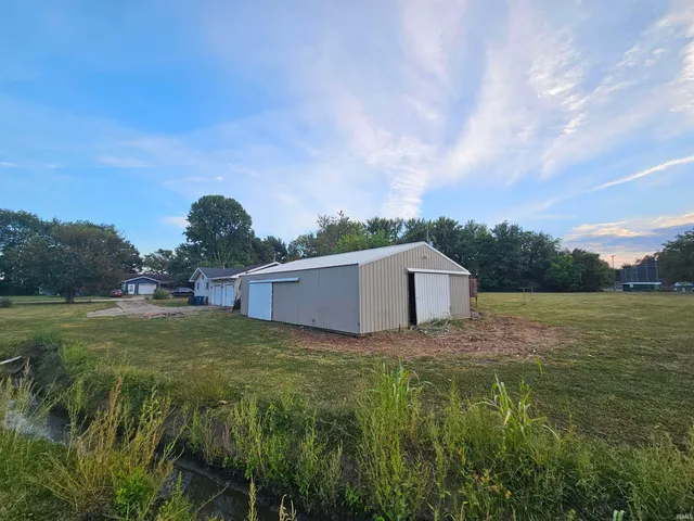 $109,900 | 301 Hickory Street, Oaktown, IN 47561