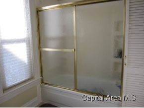 1040 West Elliott Avenue Springfield, IL 62702 - Photo 21 of 24