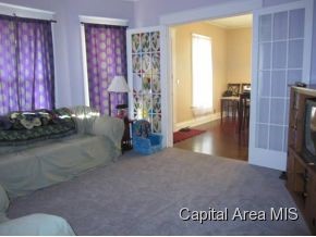 1040 West Elliott Avenue Springfield, IL 62702 - Photo 4 of 24