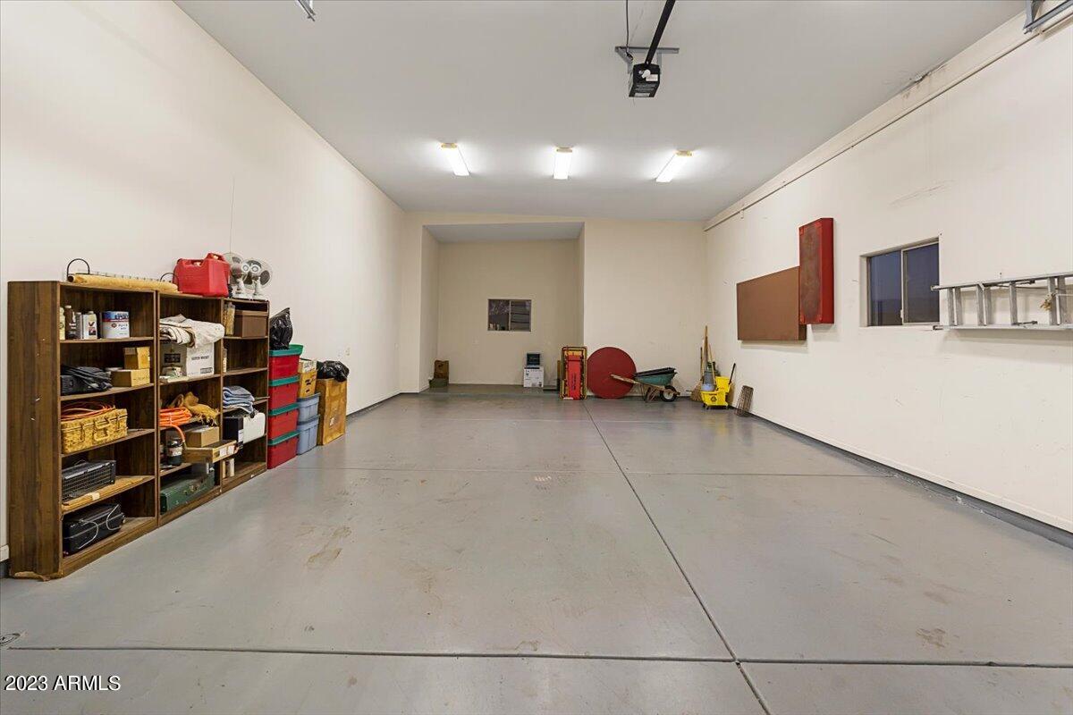 7420 East Ridgeline Road Carefree, AZ 85377 - Photo 35 of 46 58-RV Garage