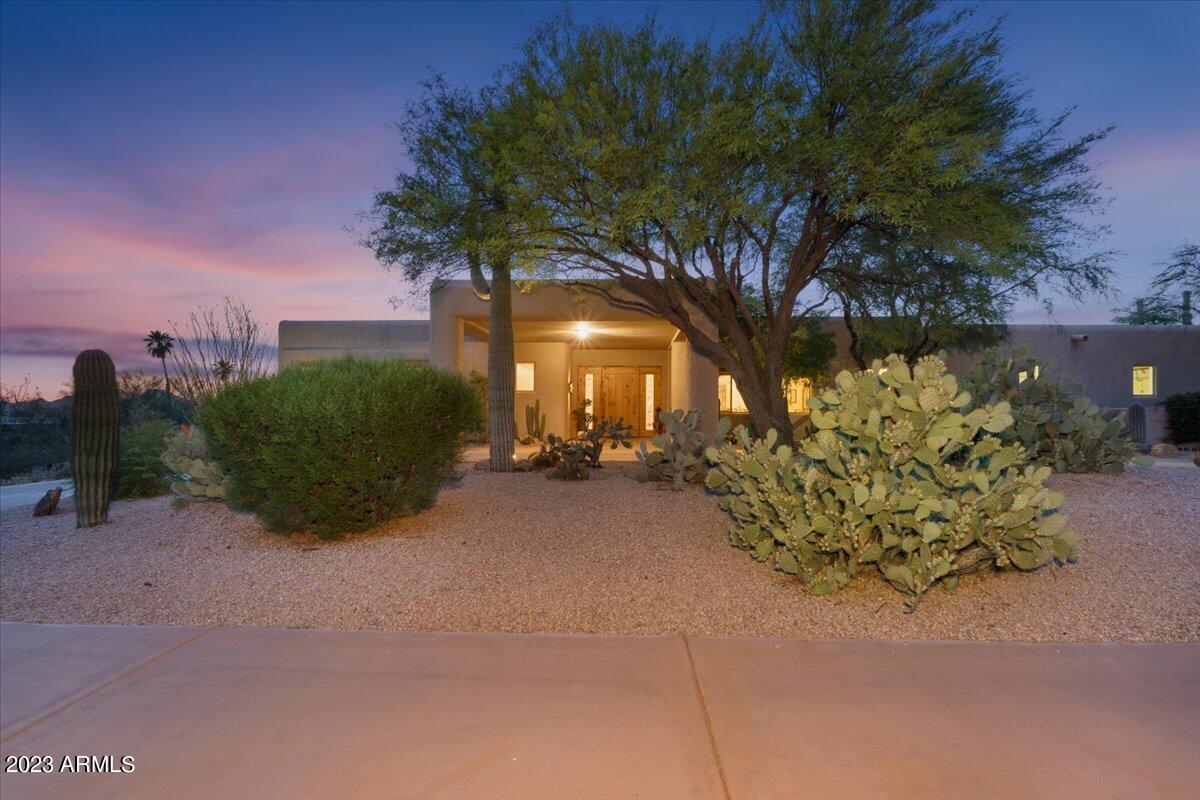 7420 East Ridgeline Road Carefree, AZ 85377 - Photo 4 of 46 16-Front of Home