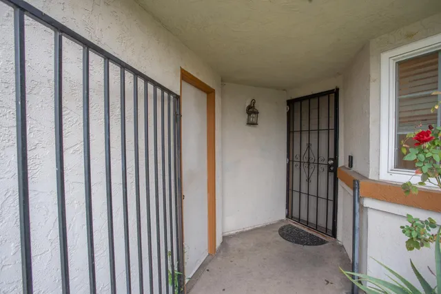 $310,000 | 8069 Halkeep Way, Sacramento, CA 95823