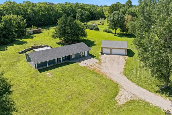 $275,000 | 4668 Meadow Lane, Wamego, KS 66547