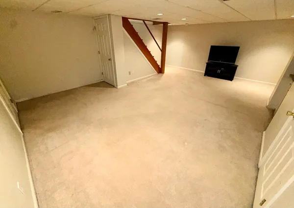 $267,900 | 11 Mansion Woods Drive, Unit F, Agawam, MA 01001