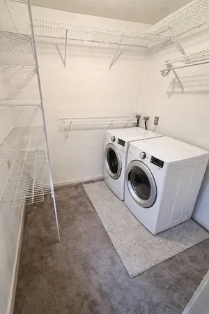 $267,900 | 11 Mansion Woods Drive, Unit F, Agawam, MA 01001