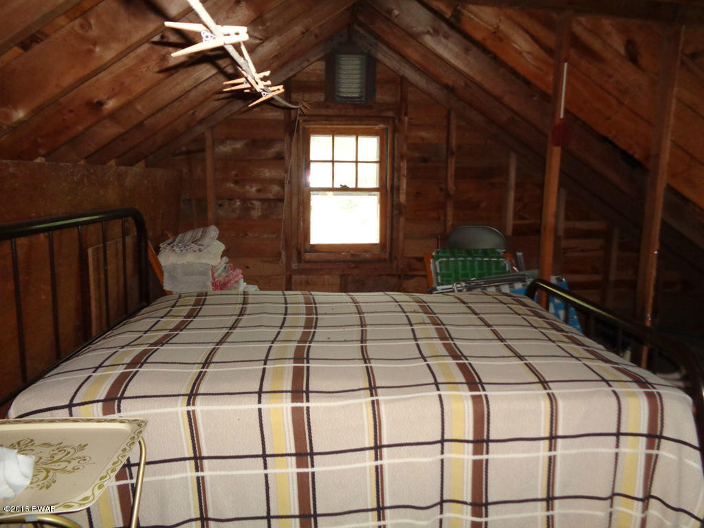 15 Hawleywood Road Hawley, PA 18428 - Photo 23 of 27