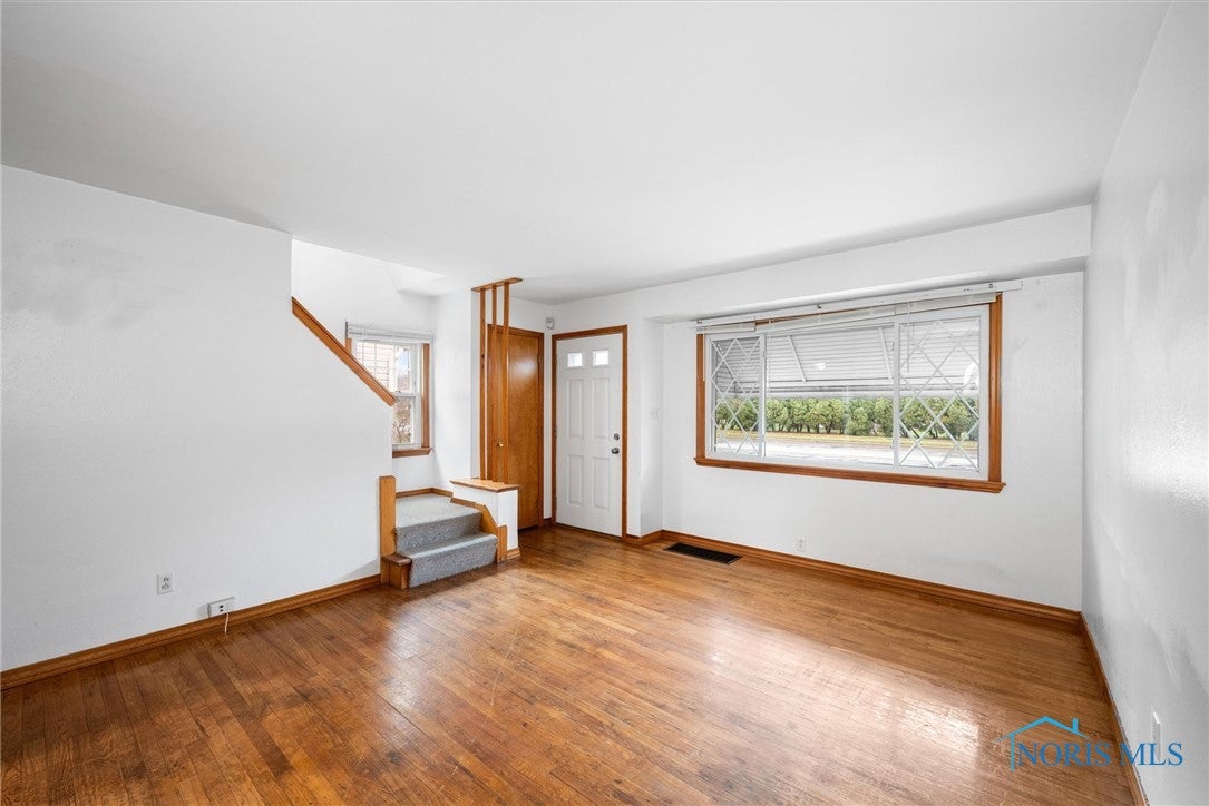 706 North Byrne Road Toledo, OH 43607 - Photo 9 of 29 Gallery Image 9