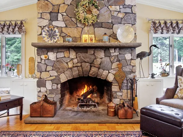 $850,000 | 16 Davis Point Road, Wayne, ME 04284