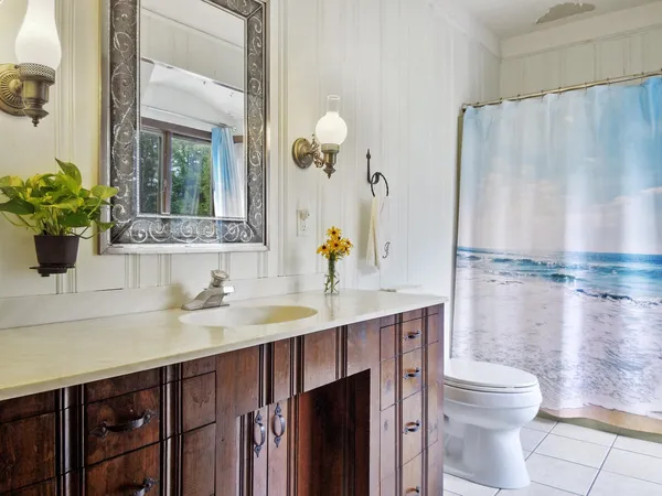 $850,000 | 16 Davis Point Road, Wayne, ME 04284