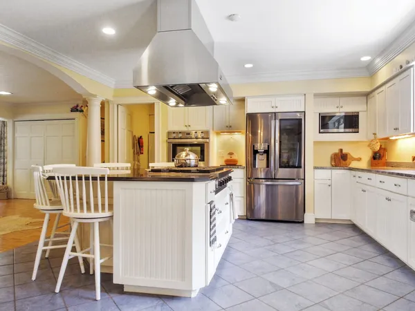 $850,000 | 16 Davis Point Road, Wayne, ME 04284