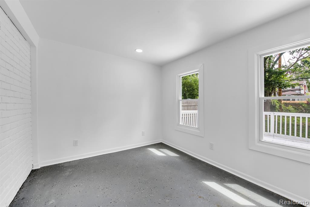 15728 Evergreen Road Detroit, MI 48223 - Photo 15 of 18