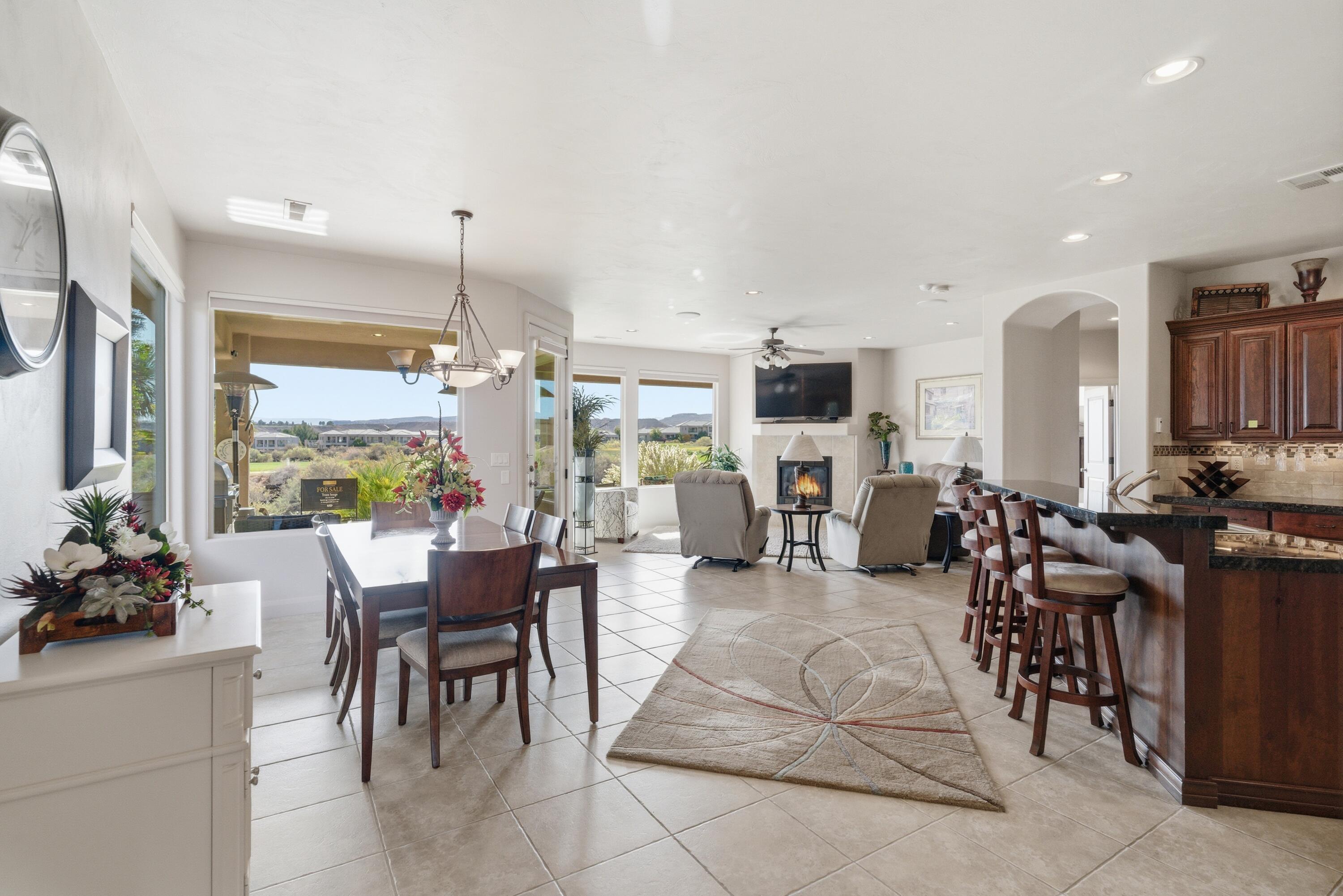 409 North Country Lane, Unit 1 St. George, UT 84770 - Photo 26 of 39 Entry Siteline