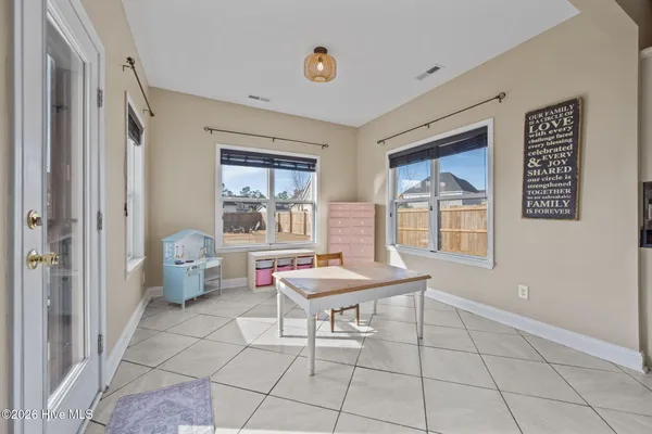 $479,900 | 304 Bear Run, Maple Hill, NC 28454