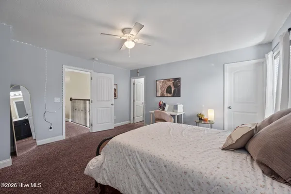 $479,900 | 304 Bear Run, Maple Hill, NC 28454