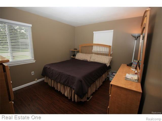 465 Trombley Road Troy, MI 48083 - Photo 12 of 23 MASTERBED.jpeg