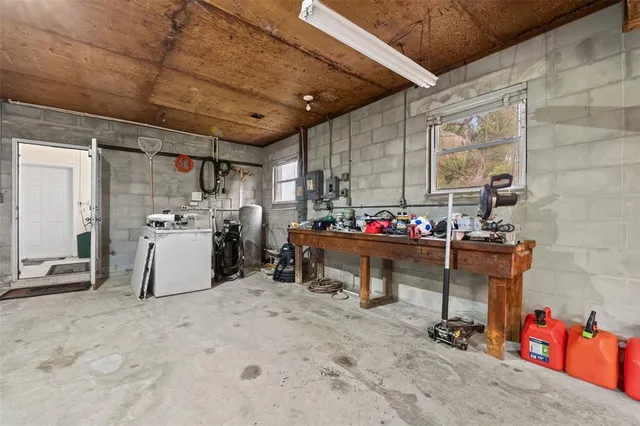 a view of a storage & utility room