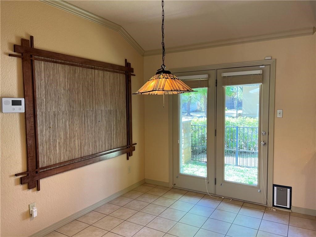 9707 Anderson Mill Road, Unit 29 Austin, TX 78750 - Photo 3 of 11 Dining