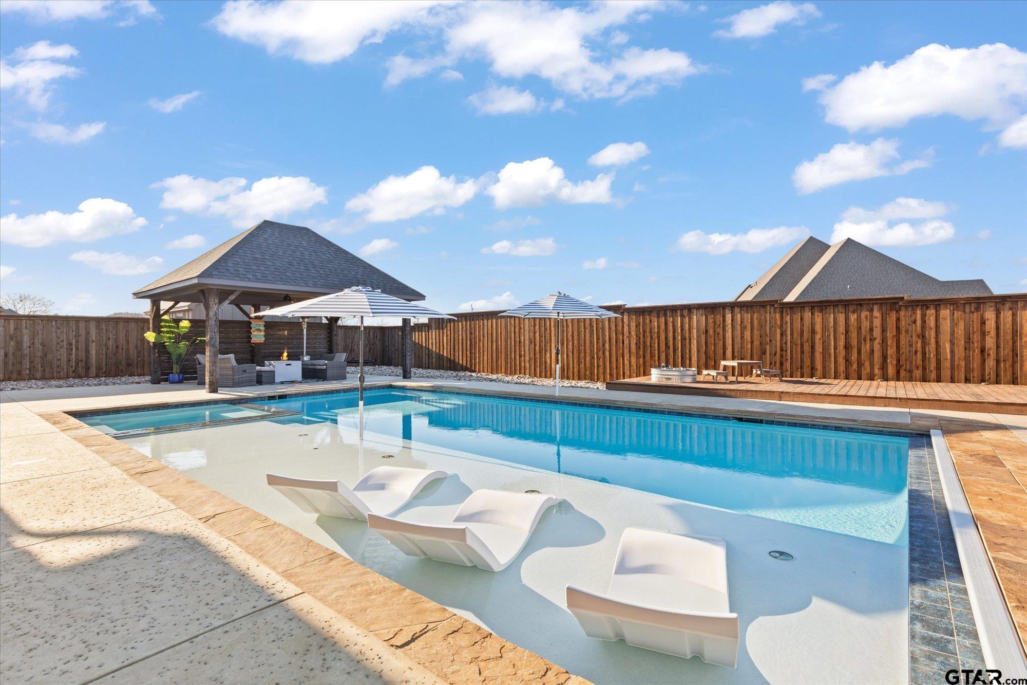 285 Heritage Way Bullard, TX 75757 - Photo 2 of 46