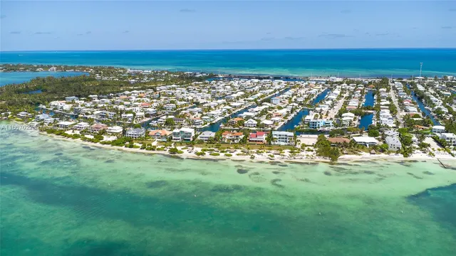 $2,699,000 | 141 El Capitan Drive, Islamorada, FL 33036