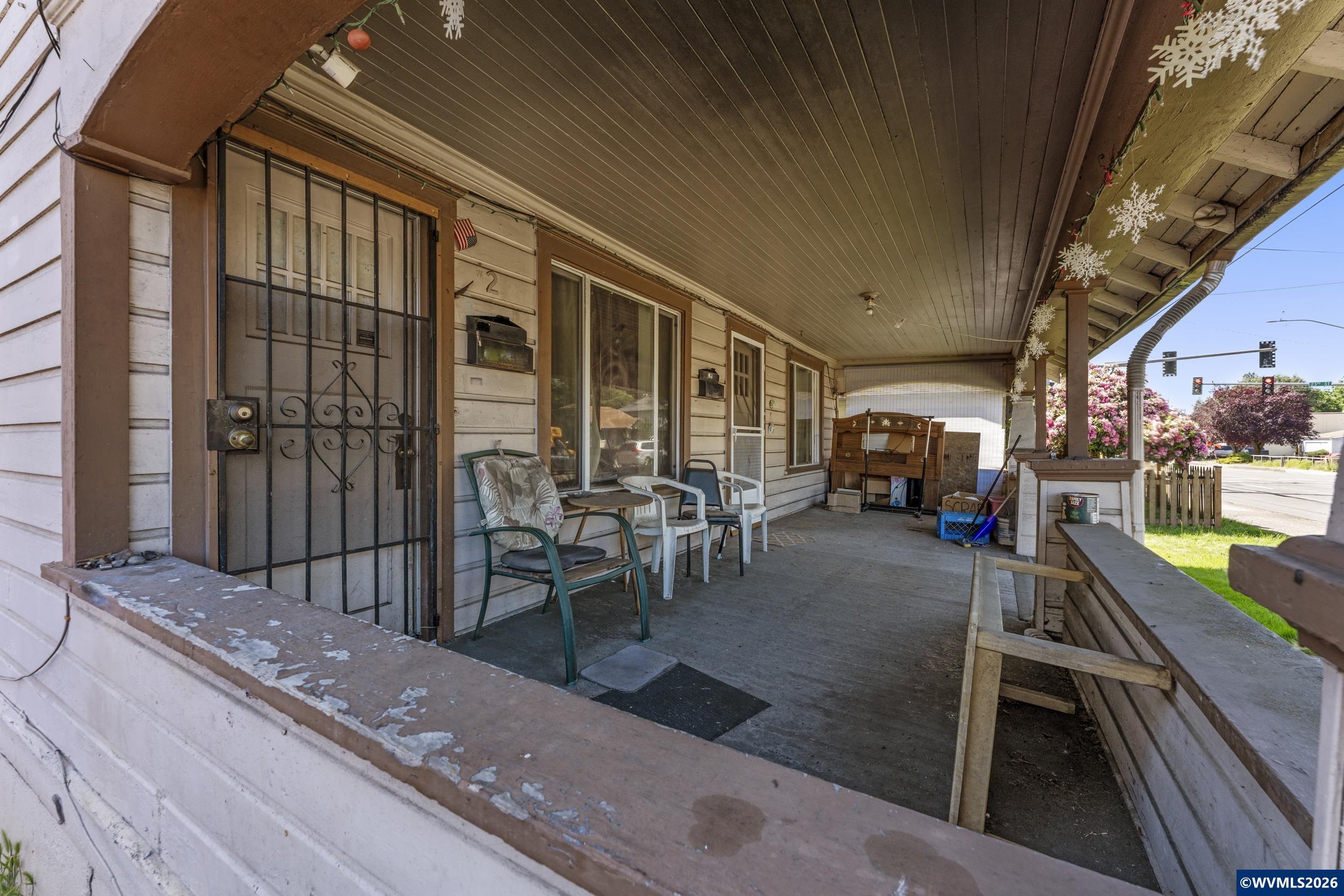 2328 State Street Salem, OR 97301 - Photo 4 of 23