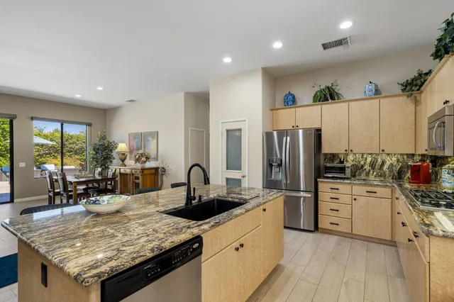 $1,199,000 | 75840 Sarazen Way, Palm Desert, CA 92211