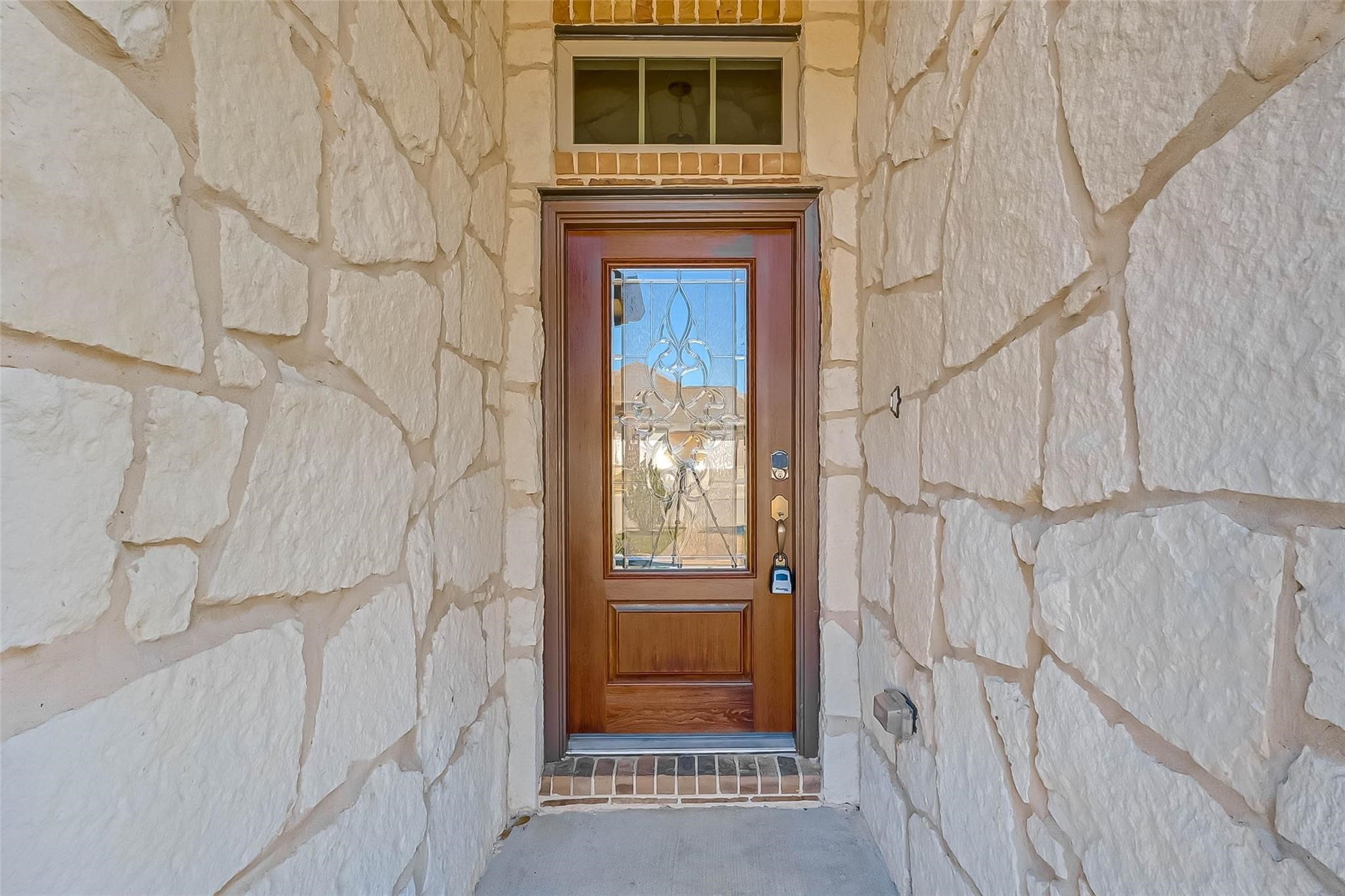 7023 Villa Mountain Lane Spring, TX 77379 - Photo 6 of 15 Photos are not current.