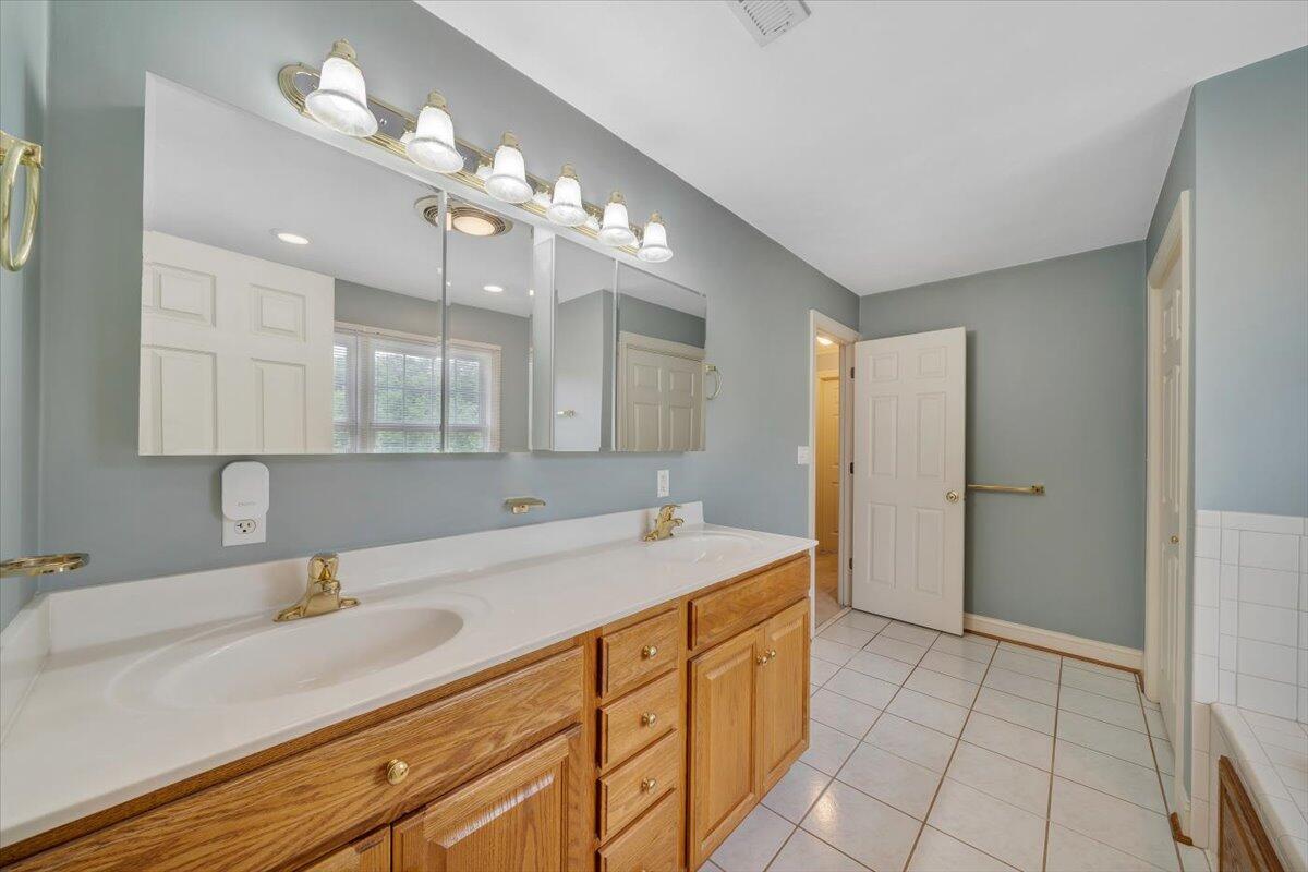 3722 Winding Way Road Southwest Roanoke, VA 24015 - Photo 37 of 63 18-Rapid Imagery-2380