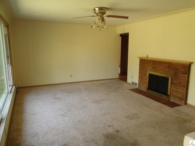 5106 Oneida Street Duluth, MN 55804 - Photo 2 of 16 Gallery Image 2