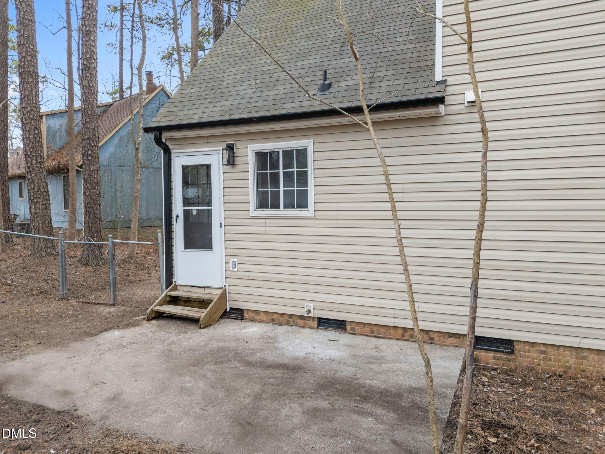 3508 Rigel Court Raleigh, NC 27604 - Photo 6 of 29