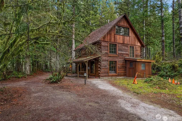 $399,000 | 10500 Mt Baker Highway, Unit 704, Deming, WA 98244