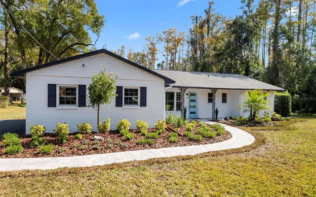 $689,900 | 11201 Hidden Valley Drive, Tampa, FL 33618