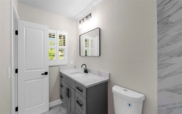 $689,900 | 11201 Hidden Valley Drive, Tampa, FL 33618