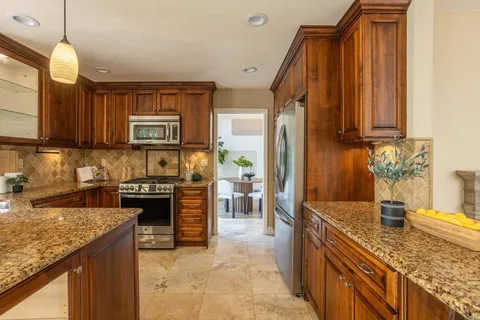$965,000 | 1575 Corte Daniel, Oceanside, CA 92056