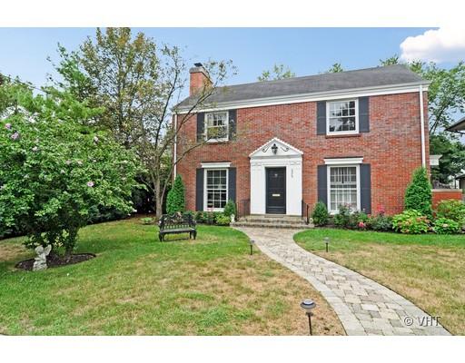 570 Sunset Road Winnetka, IL 60093 - Photo 1 of 1 a front view of a house with a yard