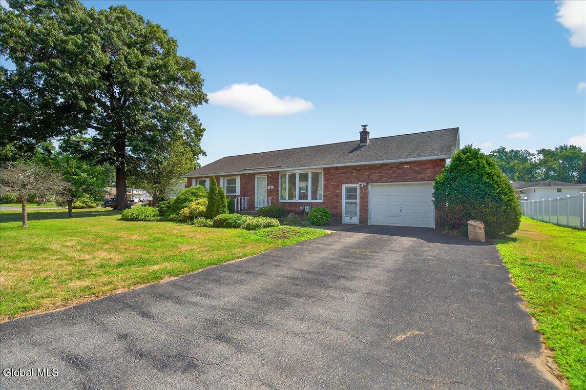 13 Bertone Drive Rotterdam, NY 12306 - Photo 2 of 35 04-13 BERTONE-33