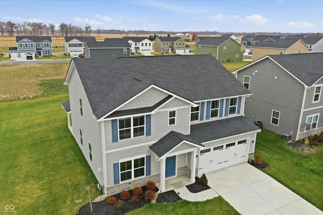$400,000 | 7140 Sultans Run Lane, Whitestown, IN 46075
