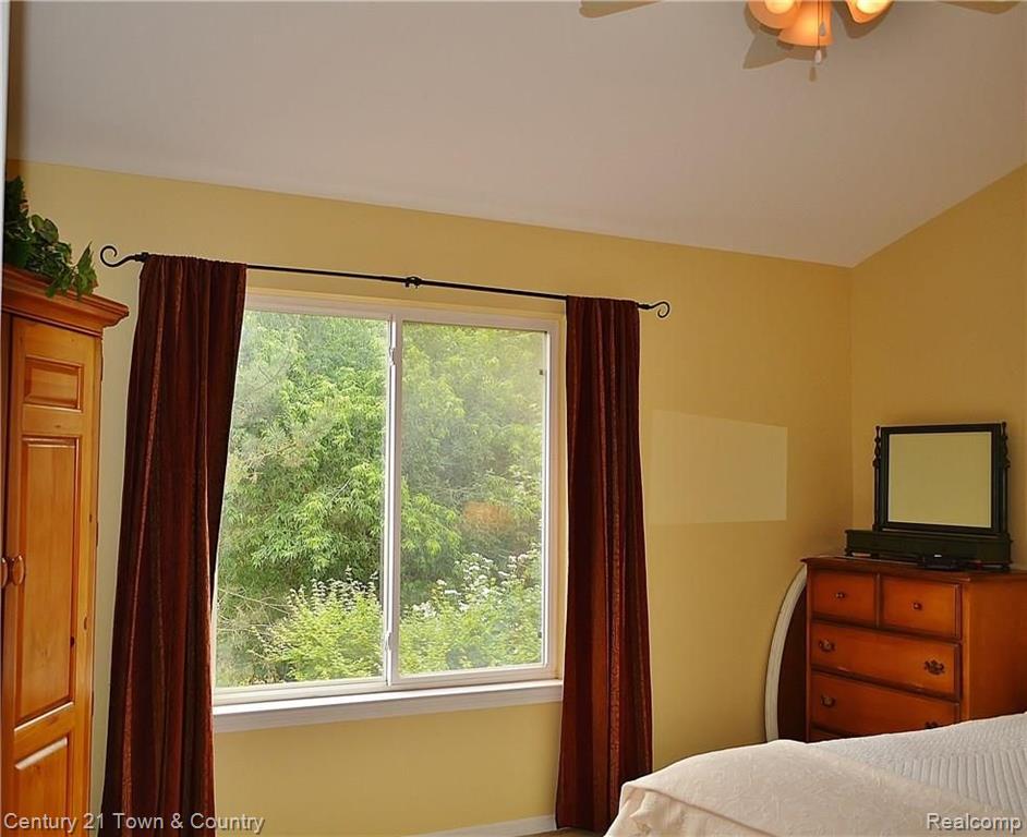 3625 Dunning Road Rochester Hills, MI 48309 - Photo 38 of 58