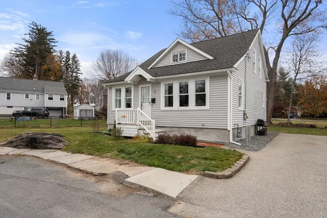 $599,900 | 7 King Street, Maynard, MA 01754