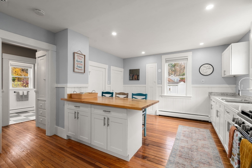 7 King Street Maynard, MA 01754 - Photo 13 of 38